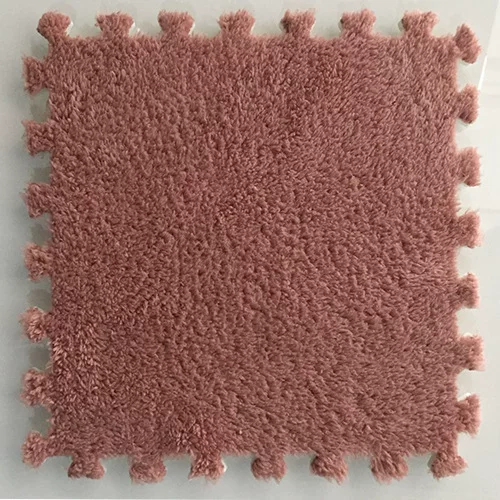 Modern and simple spliced floor MATS for the bedroom, baby crawling MATS, and large areas of the living room are covered with dirt-resistant and wear-resistant mixed floor MATS