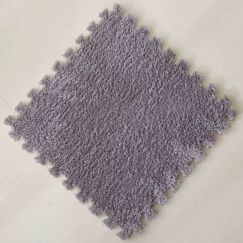 The bedroom is fully covered with a patchwork carpet, square puzzle floor MATS, plush eva foam floor MATS and tatami MATS