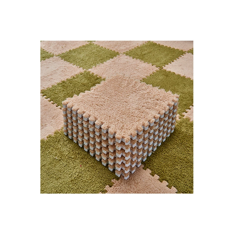 The bedroom is fully covered with a patchwork carpet, square puzzle floor MATS, plush eva foam floor MATS and tatami MATS