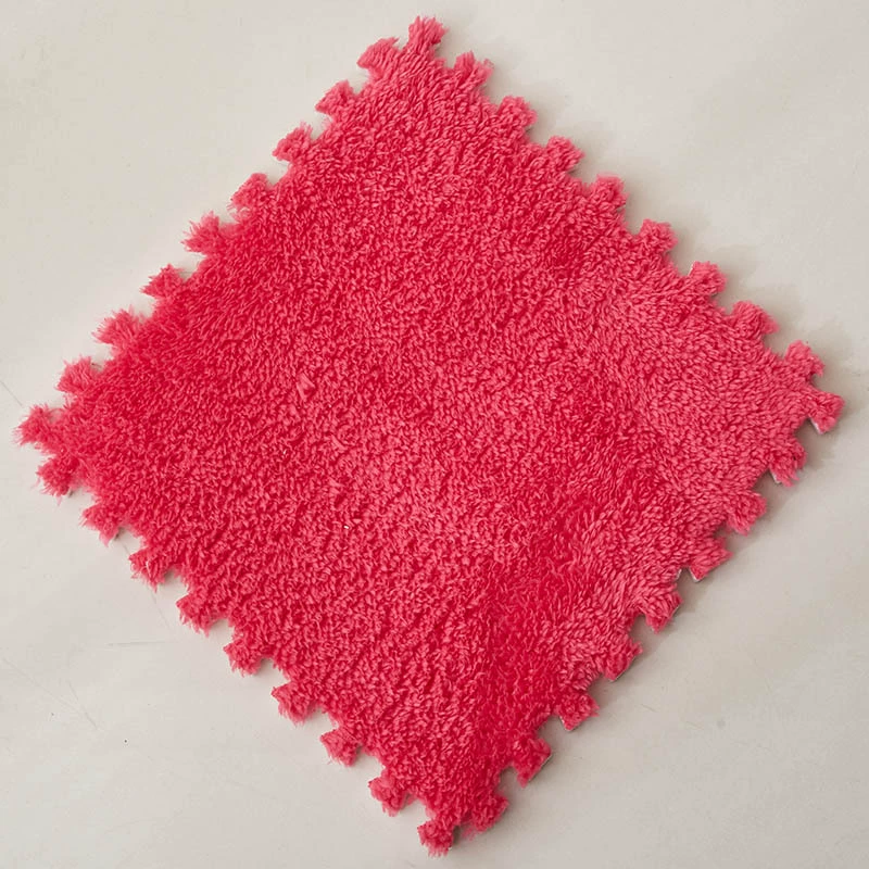 The bedroom is fully covered with a patchwork carpet, square puzzle floor MATS, plush eva foam floor MATS and tatami MATS