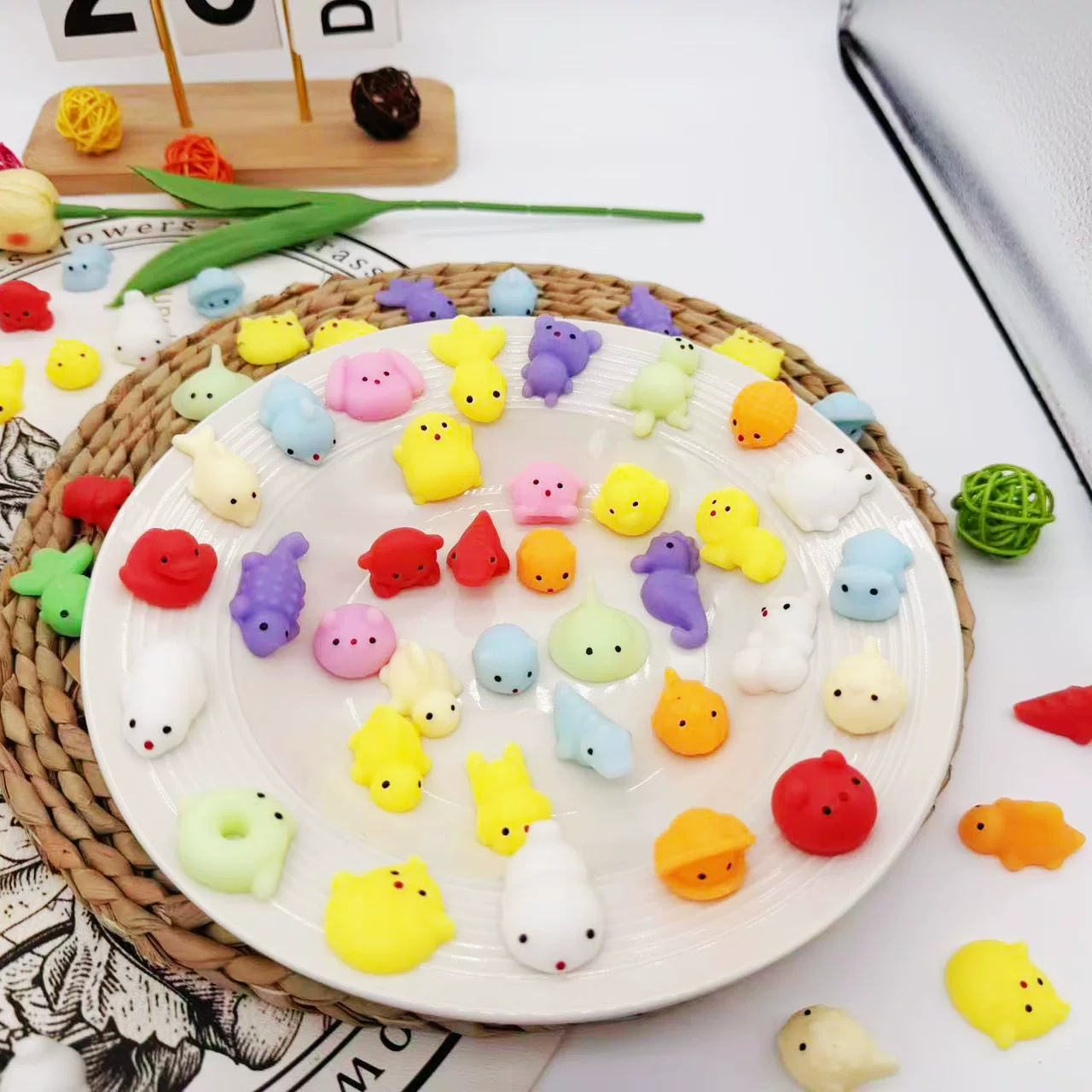 Cross-border best-selling festival dumplings, animal pinching fun, stress-relieving gadgets, children's venting toys and small gifts from the manufacturer
