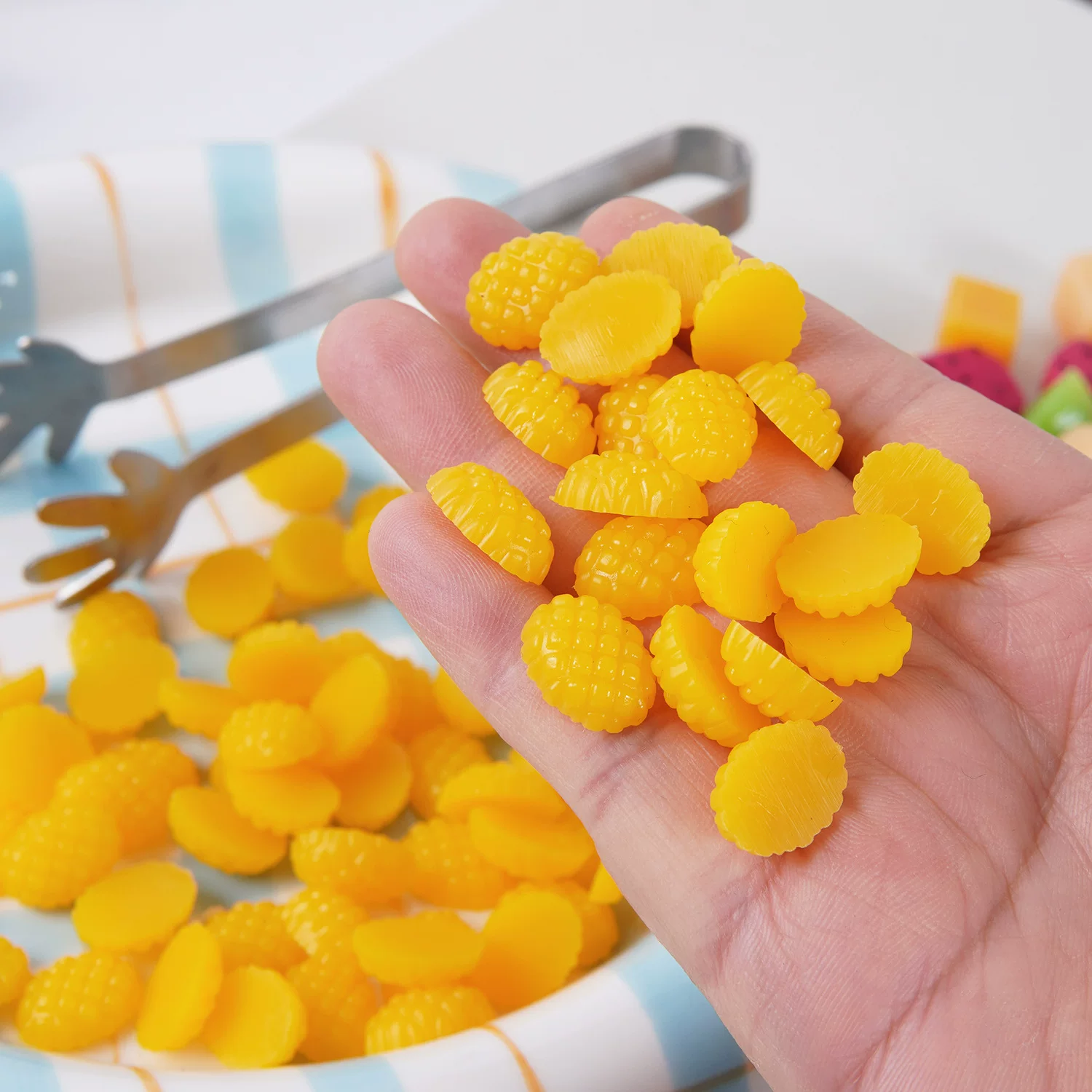Mini simulation miniature mango grain model DIY food play fruit scoop food accessories Play house children's toys