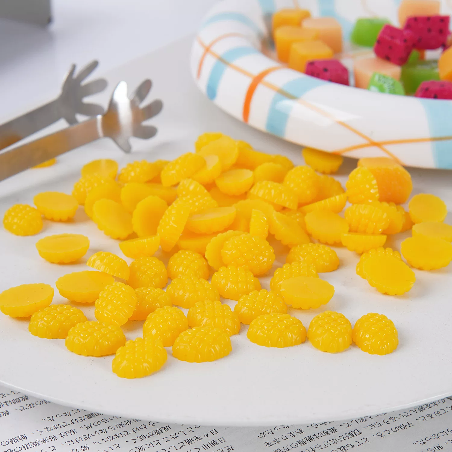 Mini simulation miniature mango grain model DIY food play fruit scoop food accessories Play house children's toys